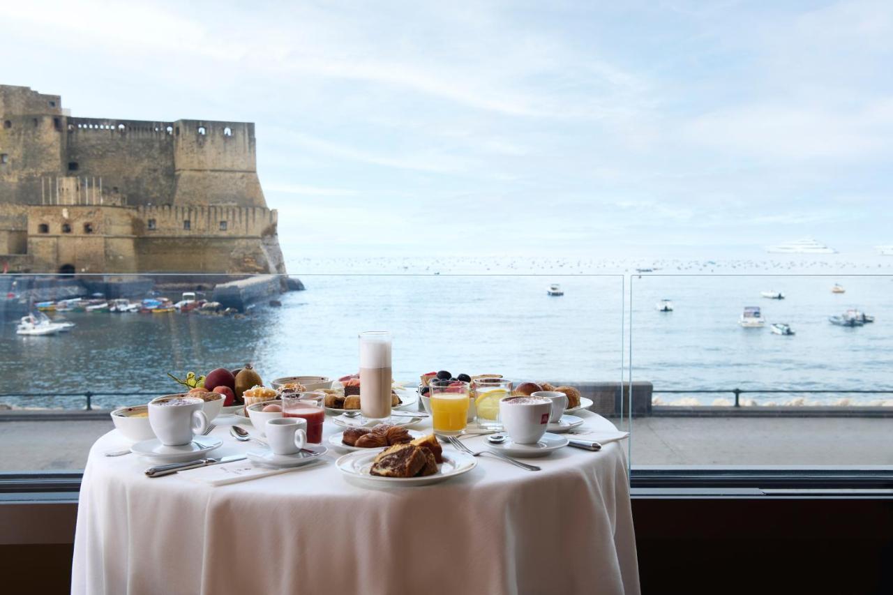Hotel Royal Continental Napoli Esterno foto