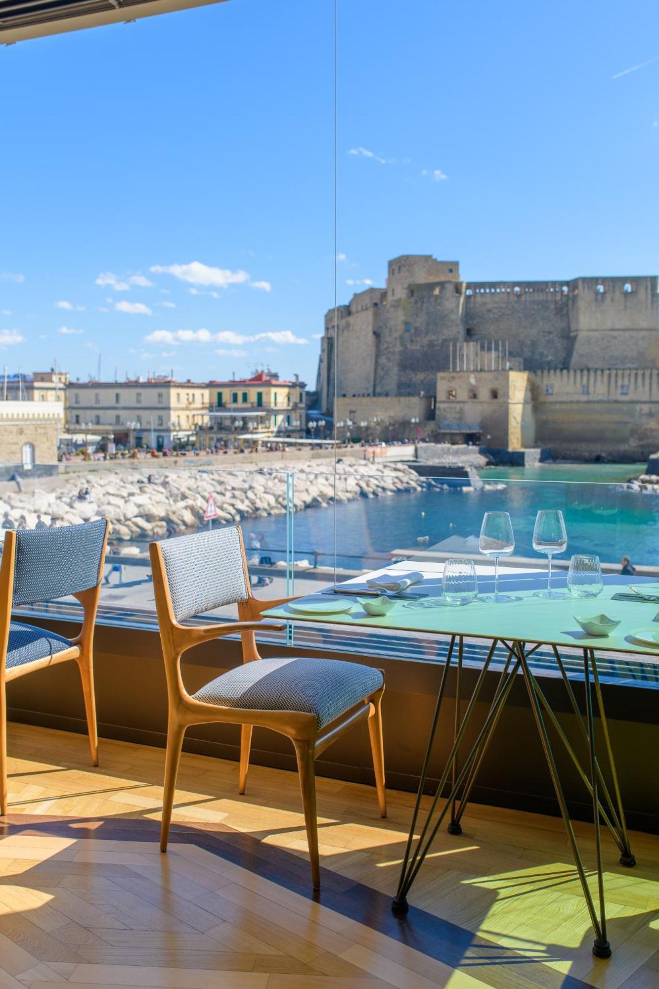 Hotel Royal Continental Napoli Esterno foto