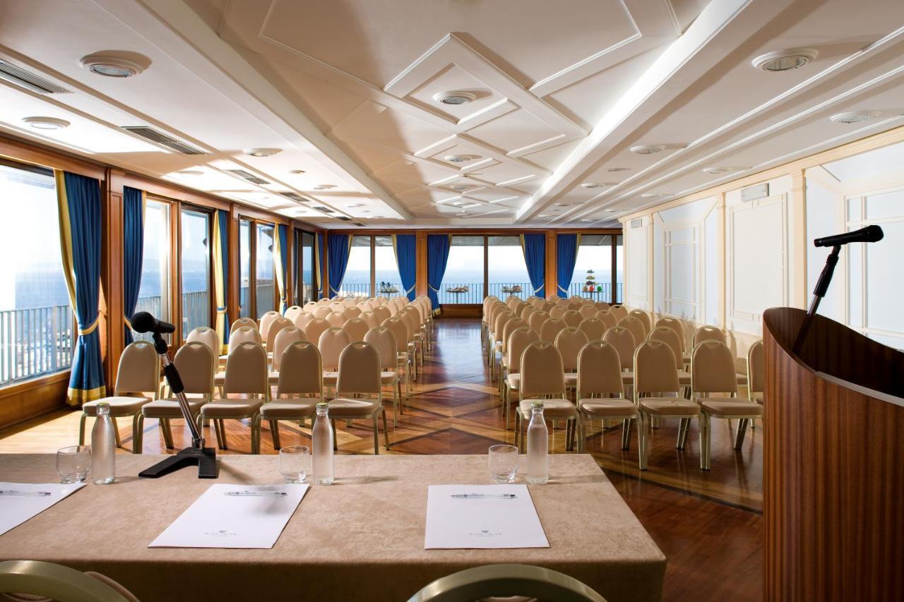 Hotel Royal Continental Napoli Esterno foto