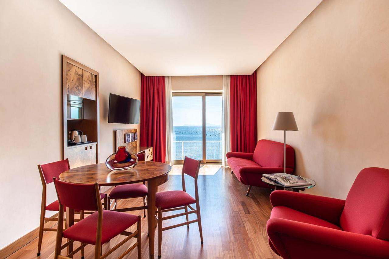 Hotel Royal Continental Napoli Esterno foto